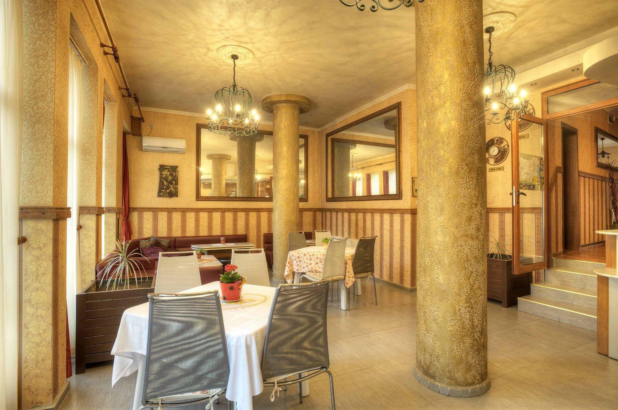 Tarnava - Oldtown House Hotel Veliko Tărnovo Exterior foto